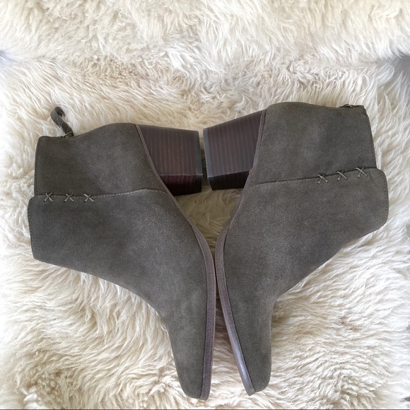 Womens Ankle Boots - Picture 4 of 16